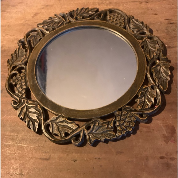 Mirror - Picture 2 of 5